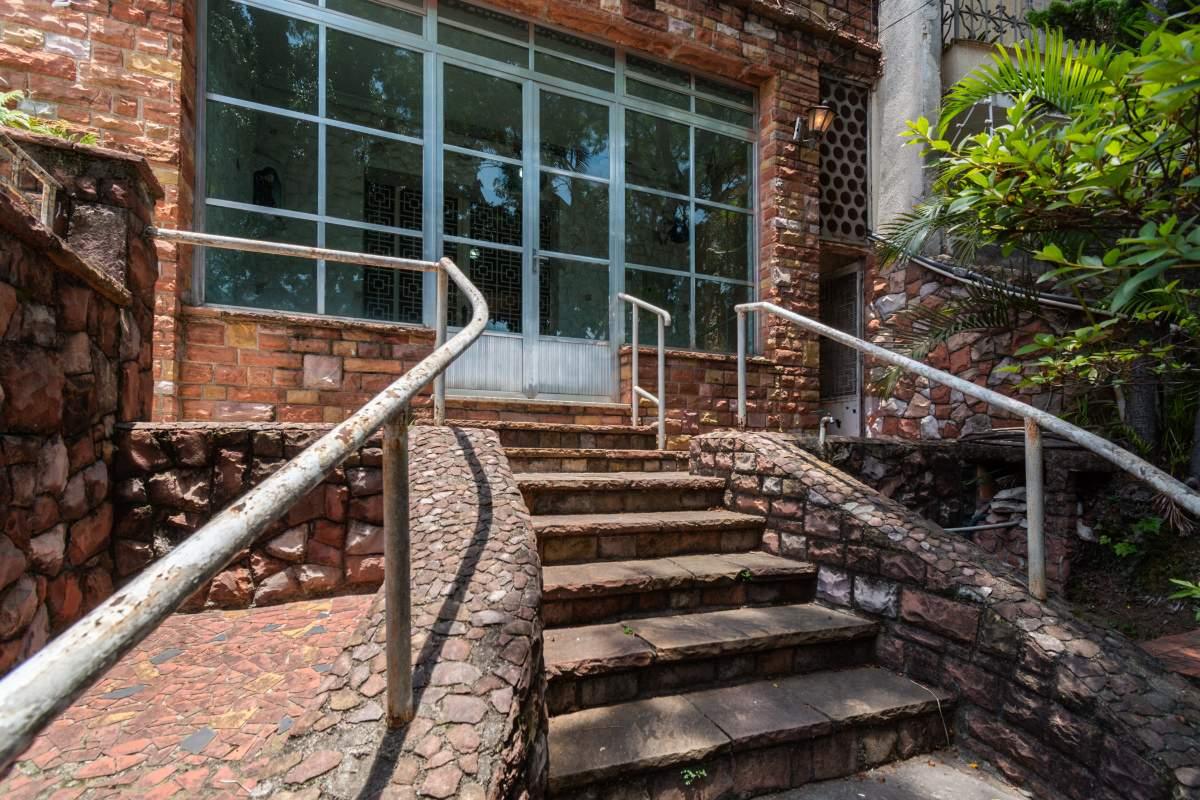 Casa, 4 quartos, 334 m² - Foto 2