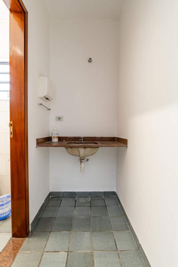 Casa, 1 quarto, 250 m² - Foto 12