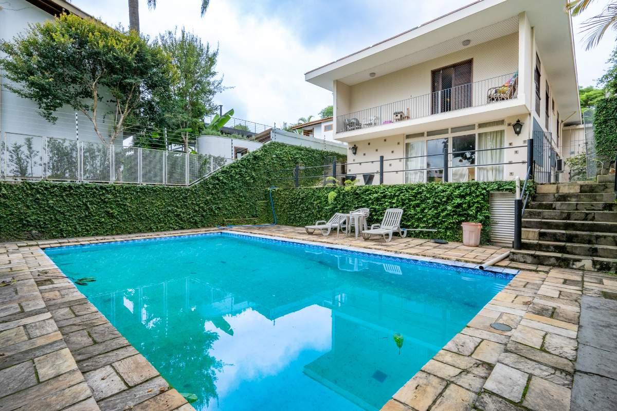 Casa, 4 quartos, 378 m² - Foto 1
