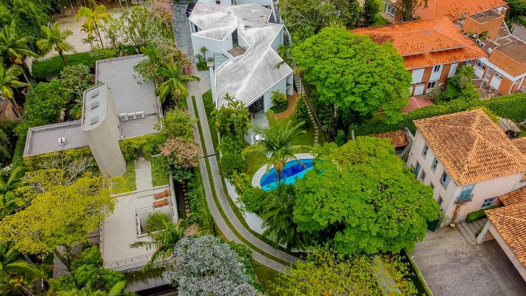 Casa, 4 quartos, 1550 m² - Foto 1