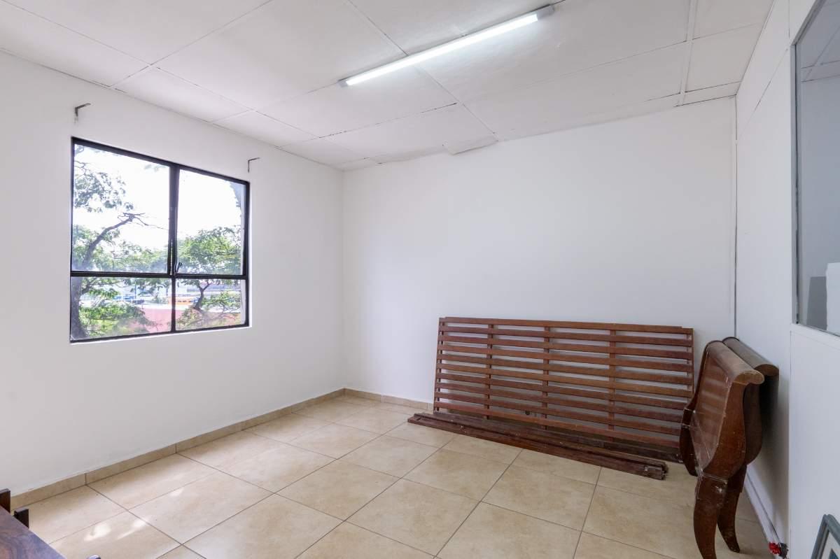 Casa, 1 quarto, 377 m² - Foto 10
