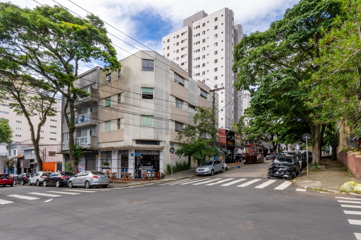 Casa, 1 quarto, 377 m² - Foto 2