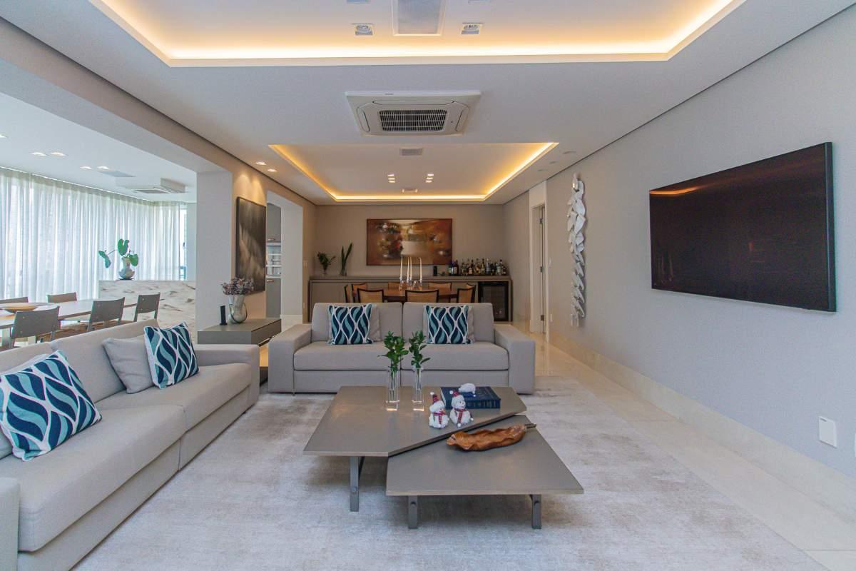 Apartamento, 3 quartos, 226 m² - Foto 2