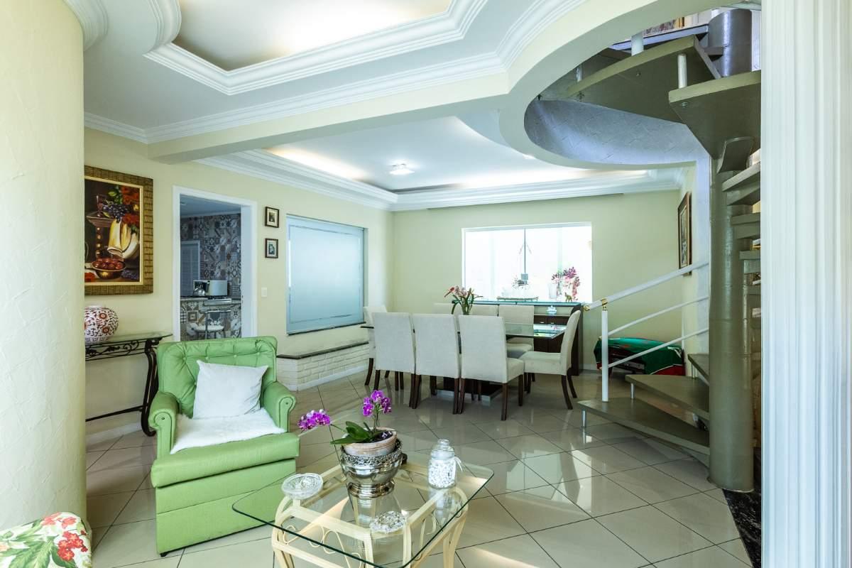 Casa, 3 quartos, 250 m² - Foto 14