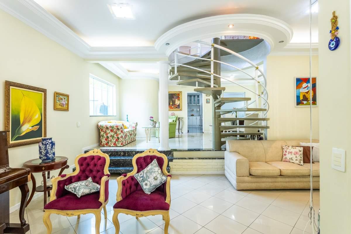 Casa, 3 quartos, 250 m² - Foto 2
