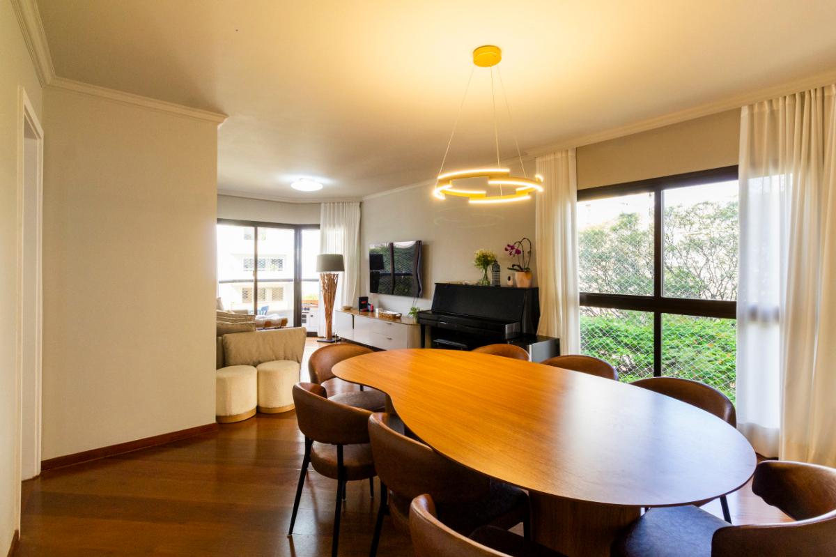Apartamento, 3 quartos, 147 m² - Foto 1
