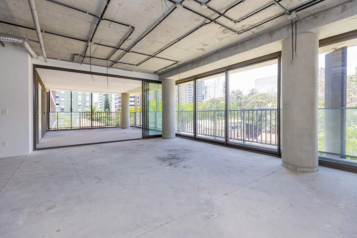 Apartamento, 3 quartos, 204 m² - Foto 1