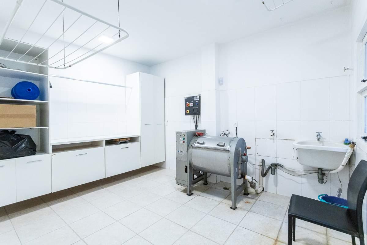 Casa, 4 quartos, 1138 m² - Foto 18