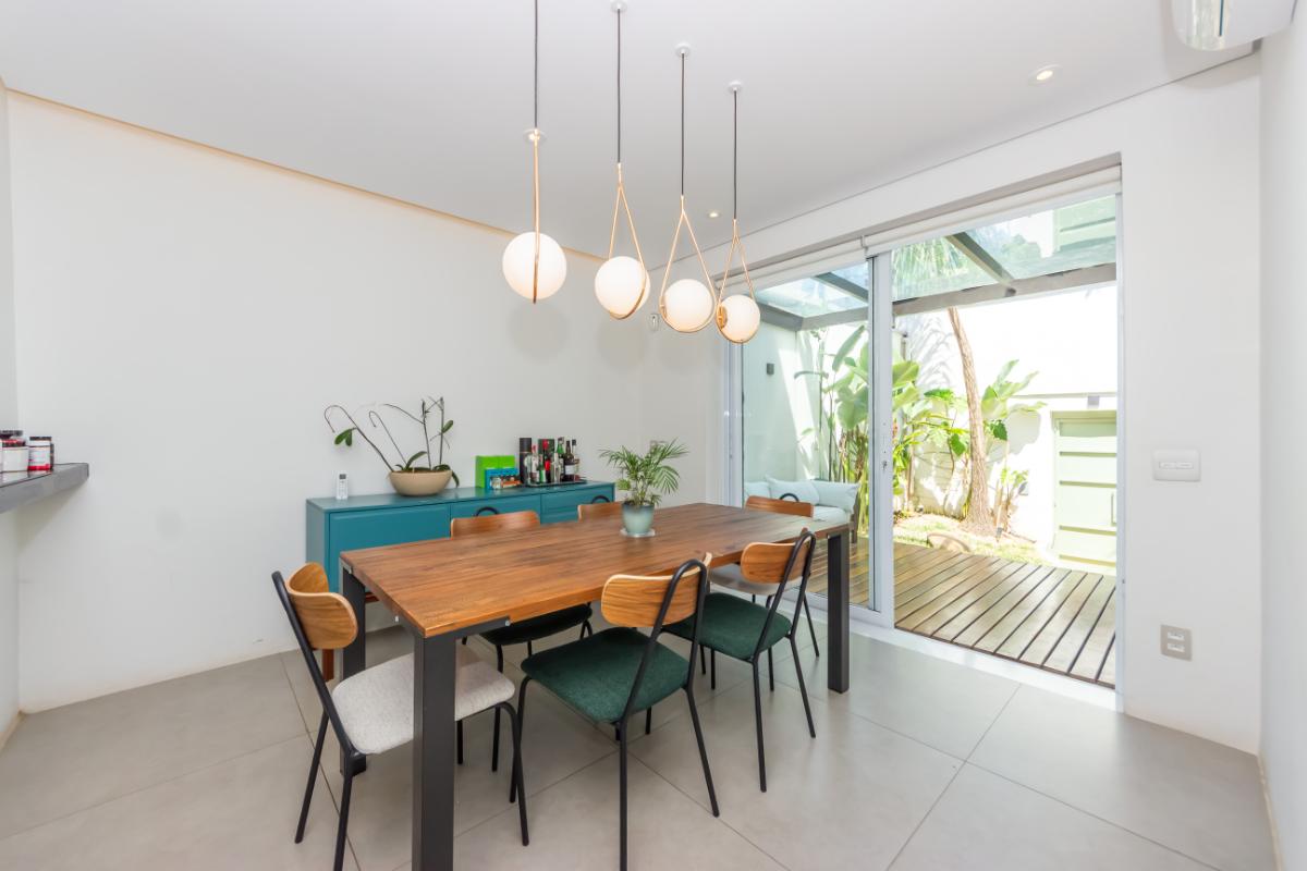 Casa, 3 quartos, 223 m² - Foto 1