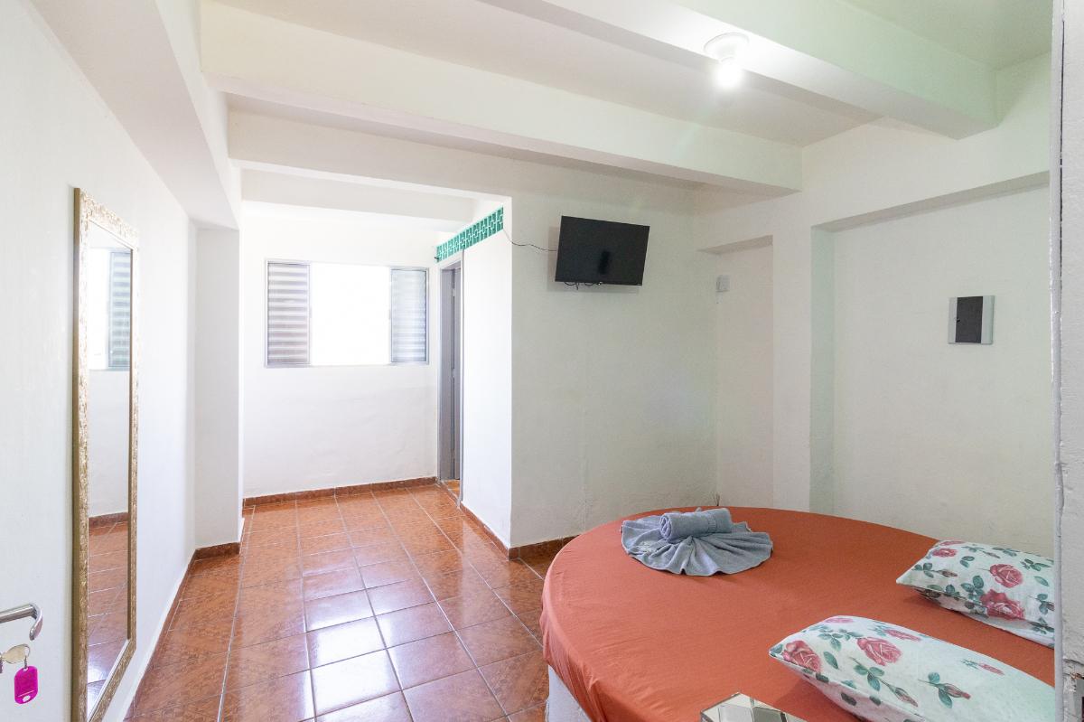 Casa, 1 quarto, 307 m² - Foto 13