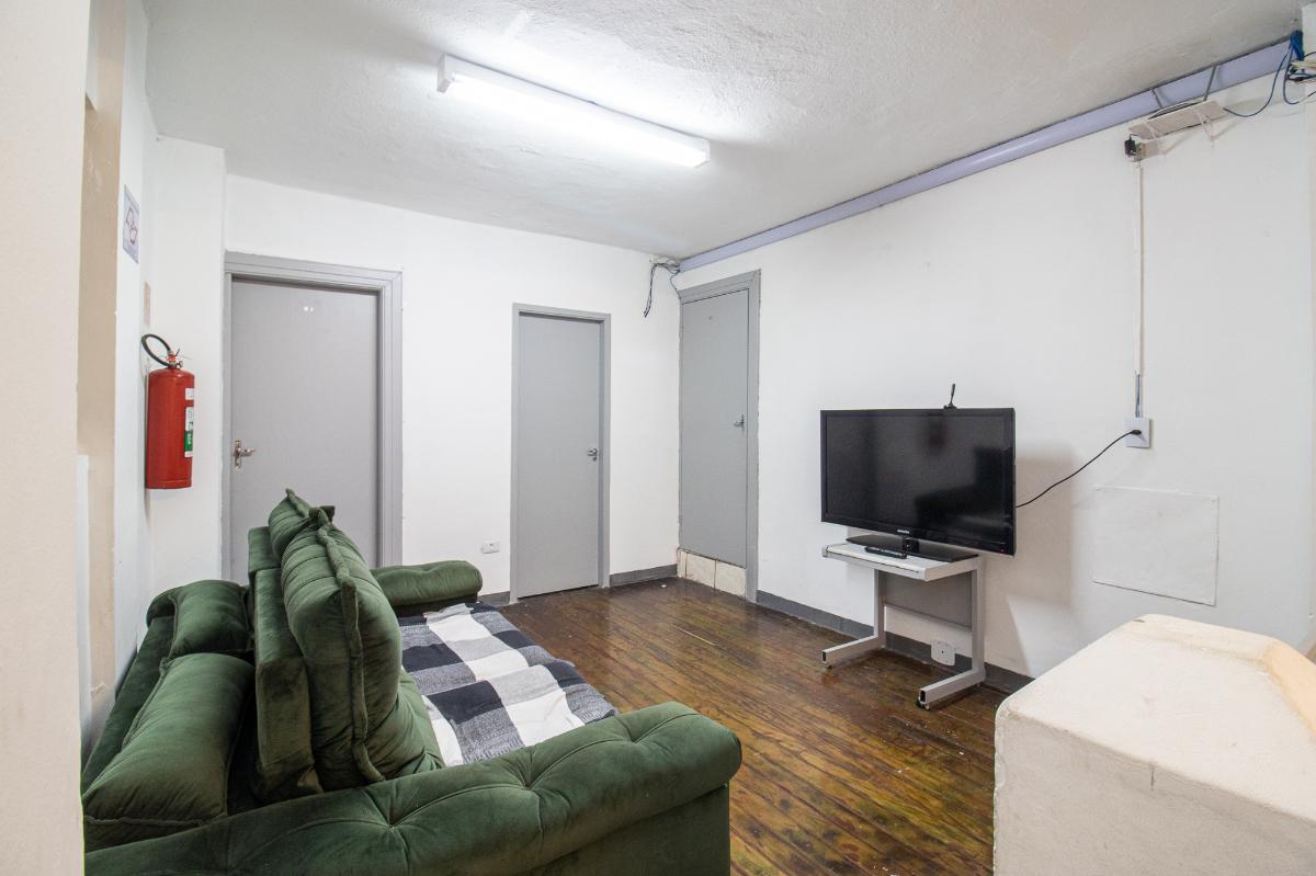 Casa, 1 quarto, 307 m² - Foto 6
