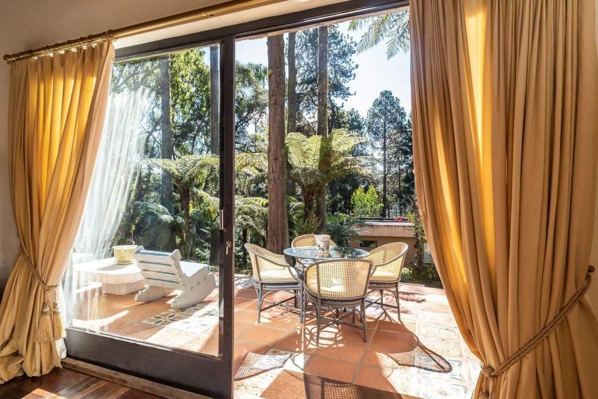 Casa, 6 quartos, 66000 m² - Foto 2