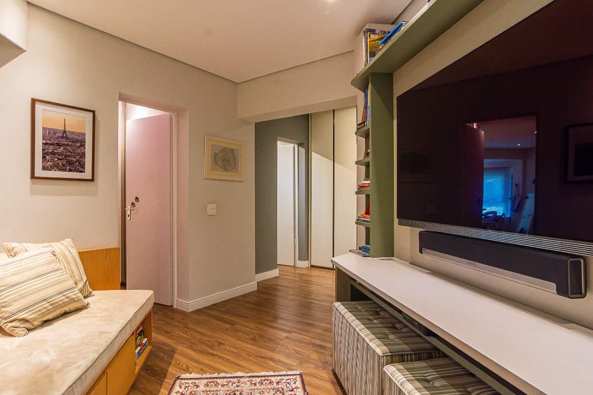 Apartamento, 4 quartos, 241 m² - Foto 17