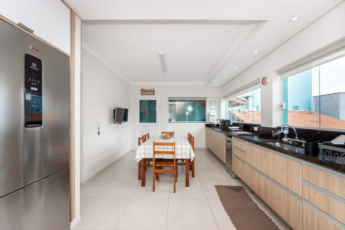 Casa, 3 quartos, 237 m² - Foto 9