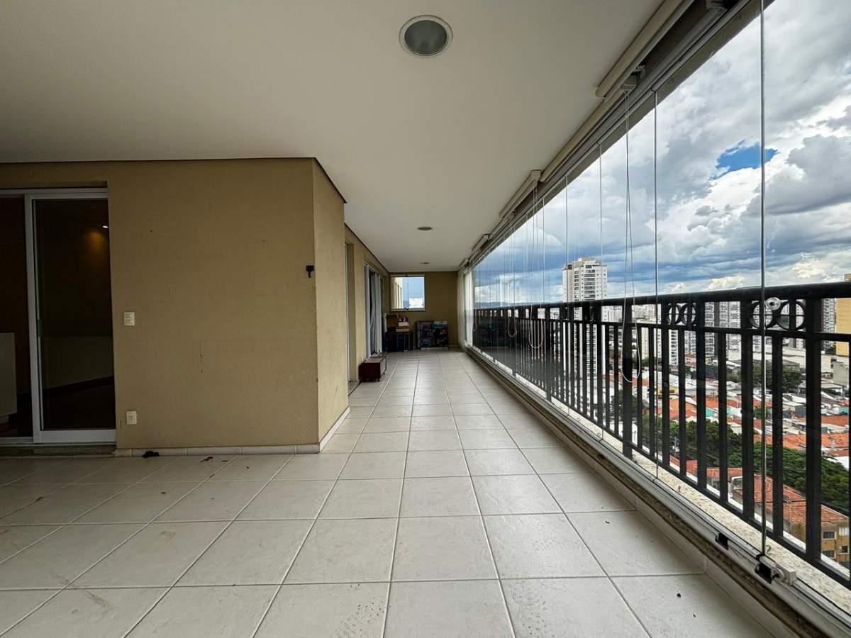 Apartamento, 3 quartos, 223 m² - Foto 2
