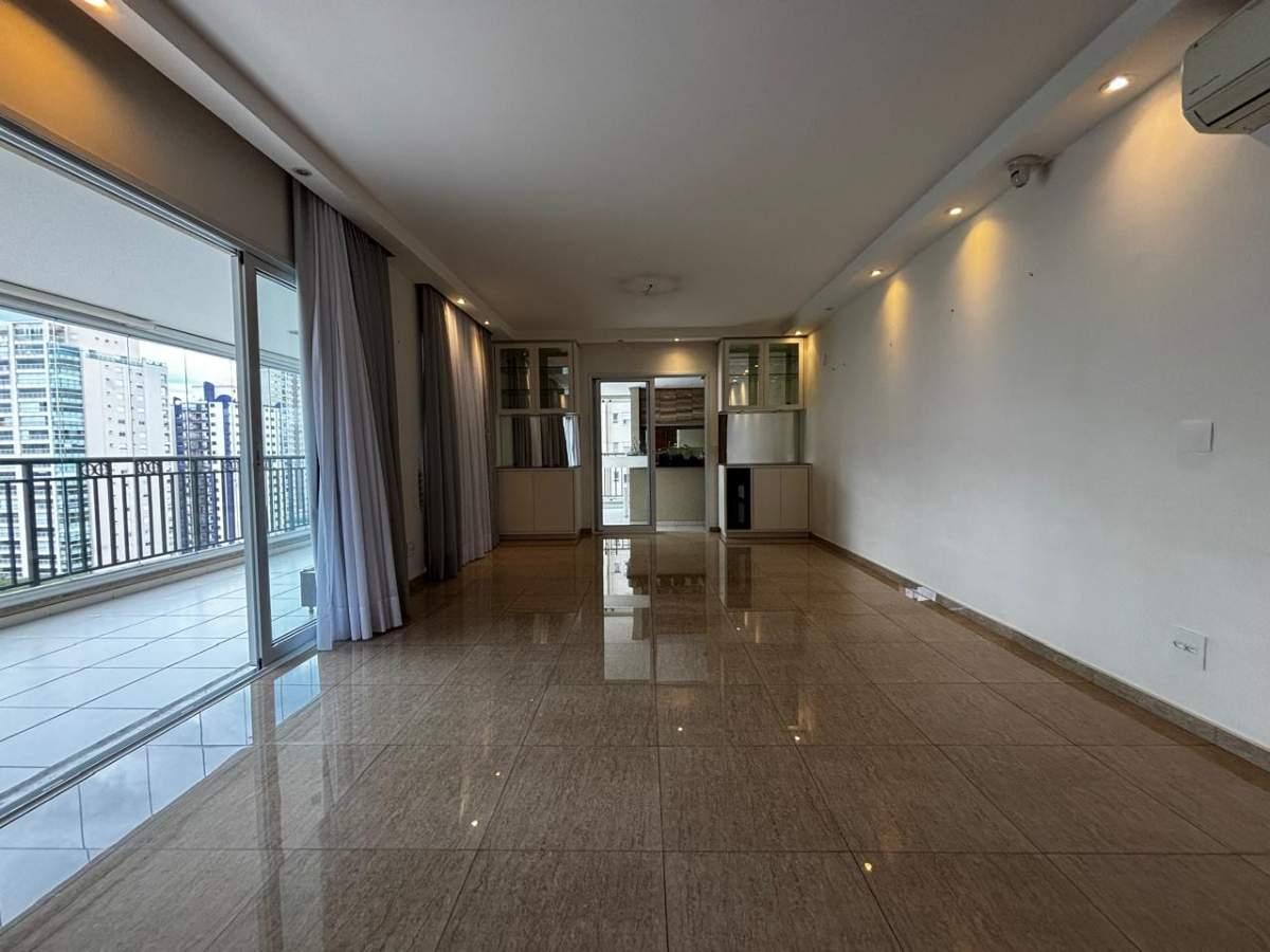 Apartamento, 3 quartos, 223 m² - Foto 5