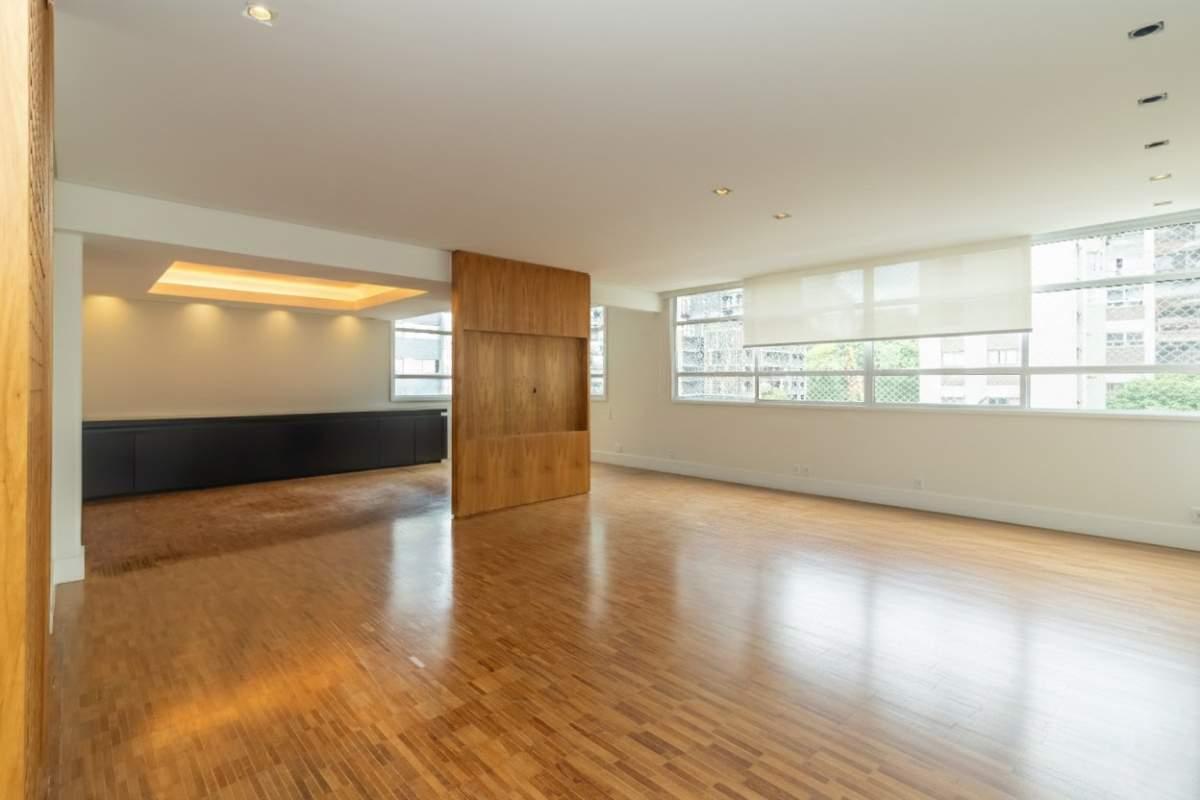 Apartamento, 3 quartos, 213 m² - Foto 1