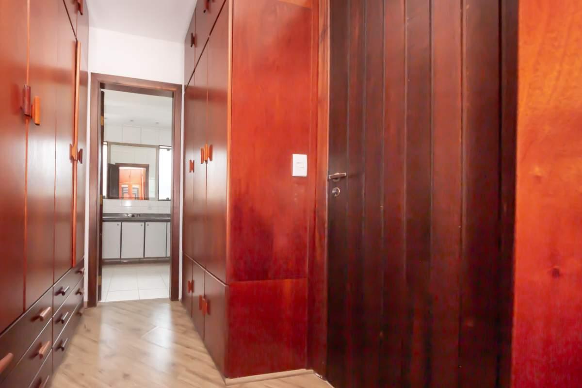 Casa, 4 quartos, 250 m² - Foto 24
