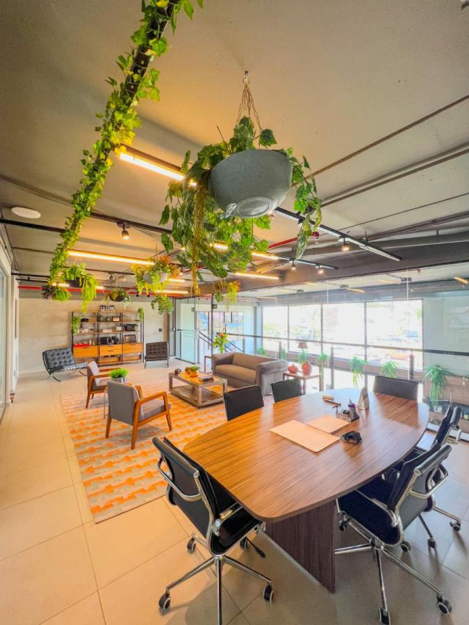 Sala-Conjunto, 2832 m² - Foto 1