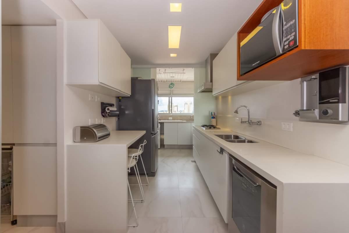 Cobertura, 3 quartos, 236 m² - Foto 14