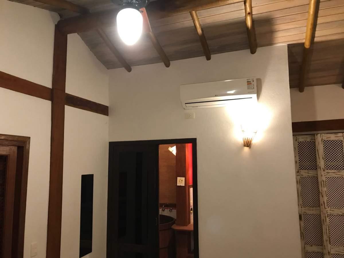 Casa, 7 quartos, 270 m² - Foto 2