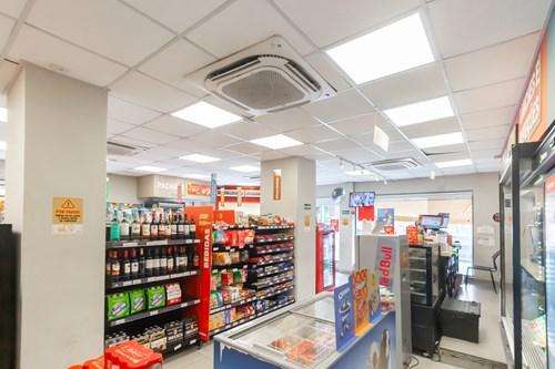 Loja-Salão, 150 m² - Foto 2