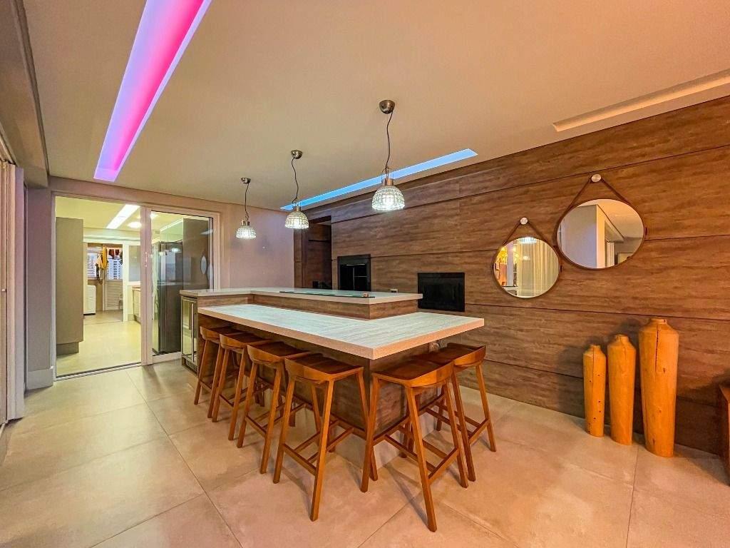 Apartamento, 4 quartos, 231 m² - Foto 11