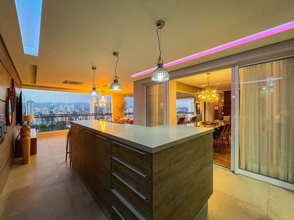 Apartamento, 4 quartos, 231 m² - Foto 12
