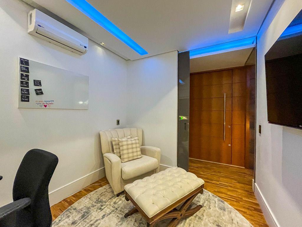 Apartamento, 4 quartos, 231 m² - Foto 13