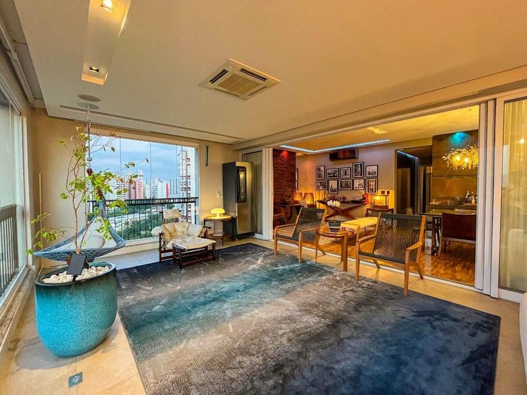 Apartamento, 4 quartos, 231 m² - Foto 2