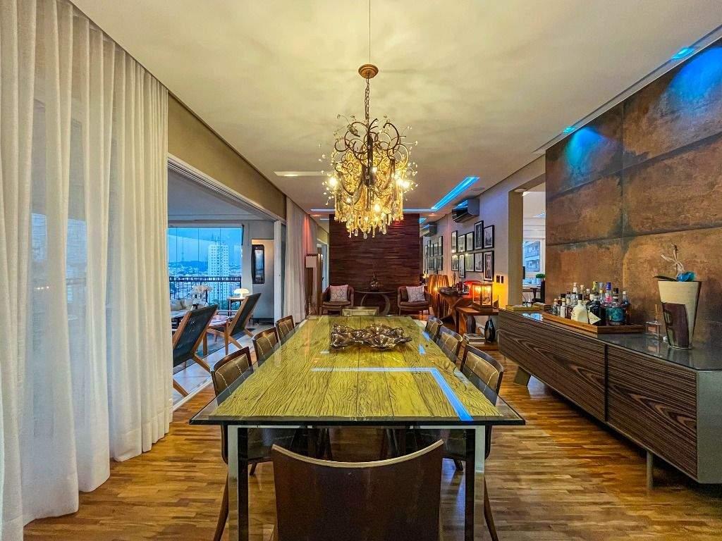 Apartamento, 4 quartos, 231 m² - Foto 9
