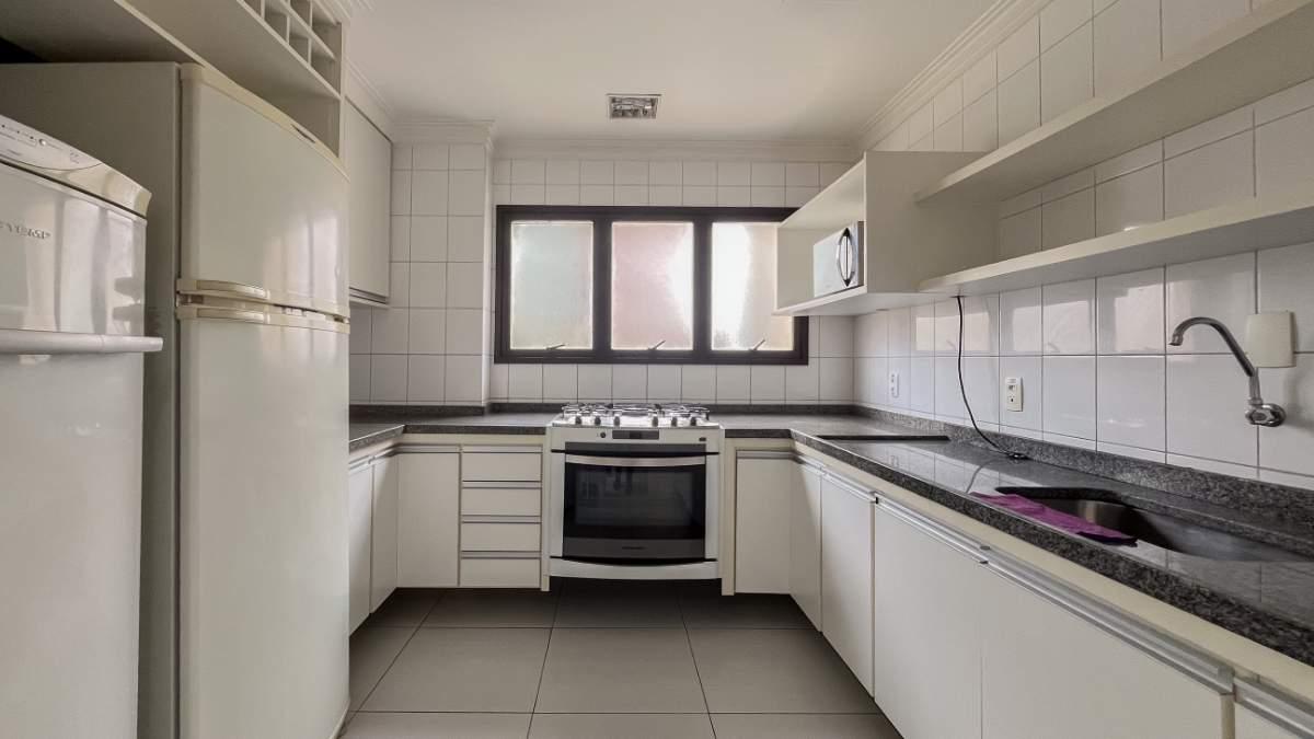 Apartamento, 3 quartos, 198 m² - Foto 10