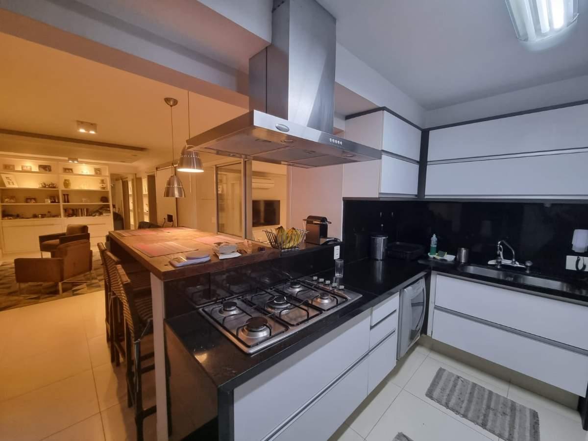 Apartamento, 4 quartos, 143 m² - Foto 9