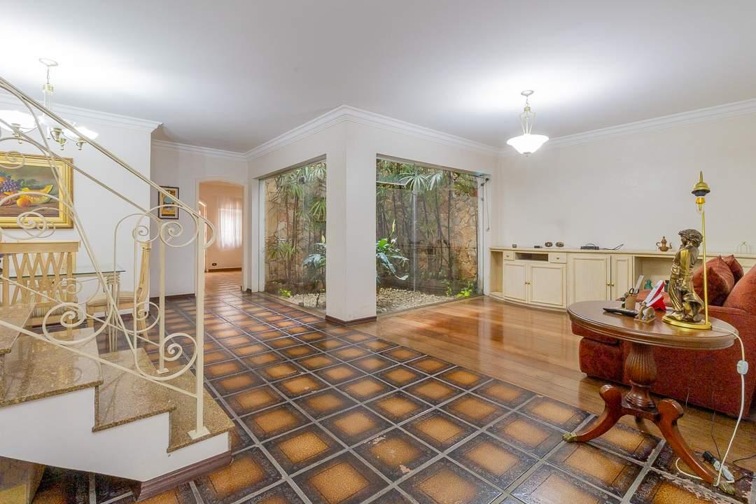 Casa, 5 quartos, 250 m² - Foto 1