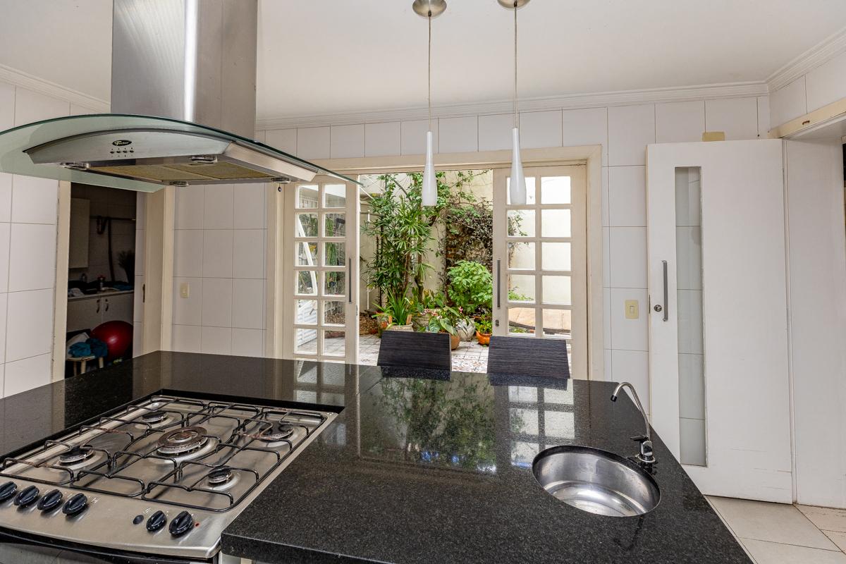 Casa, 4 quartos, 180 m² - Foto 14