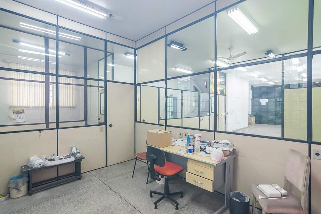Casa, 1 quarto, 280 m² - Foto 17