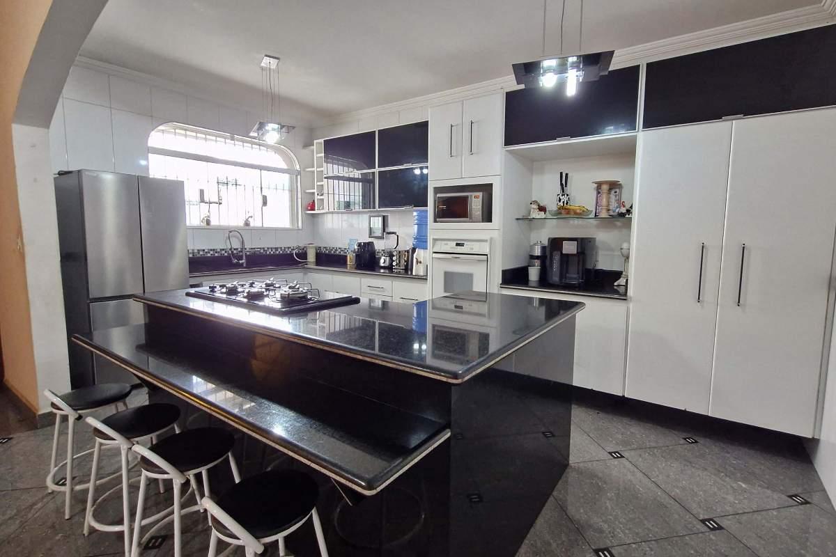 Casa, 4 quartos, 726 m² - Foto 15