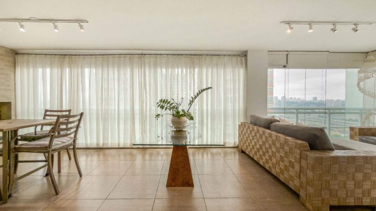Apartamento, 3 quartos, 210 m² - Foto 2