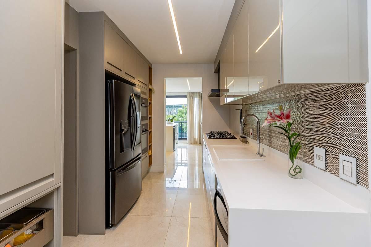 Apartamento, 3 quartos, 220 m² - Foto 17
