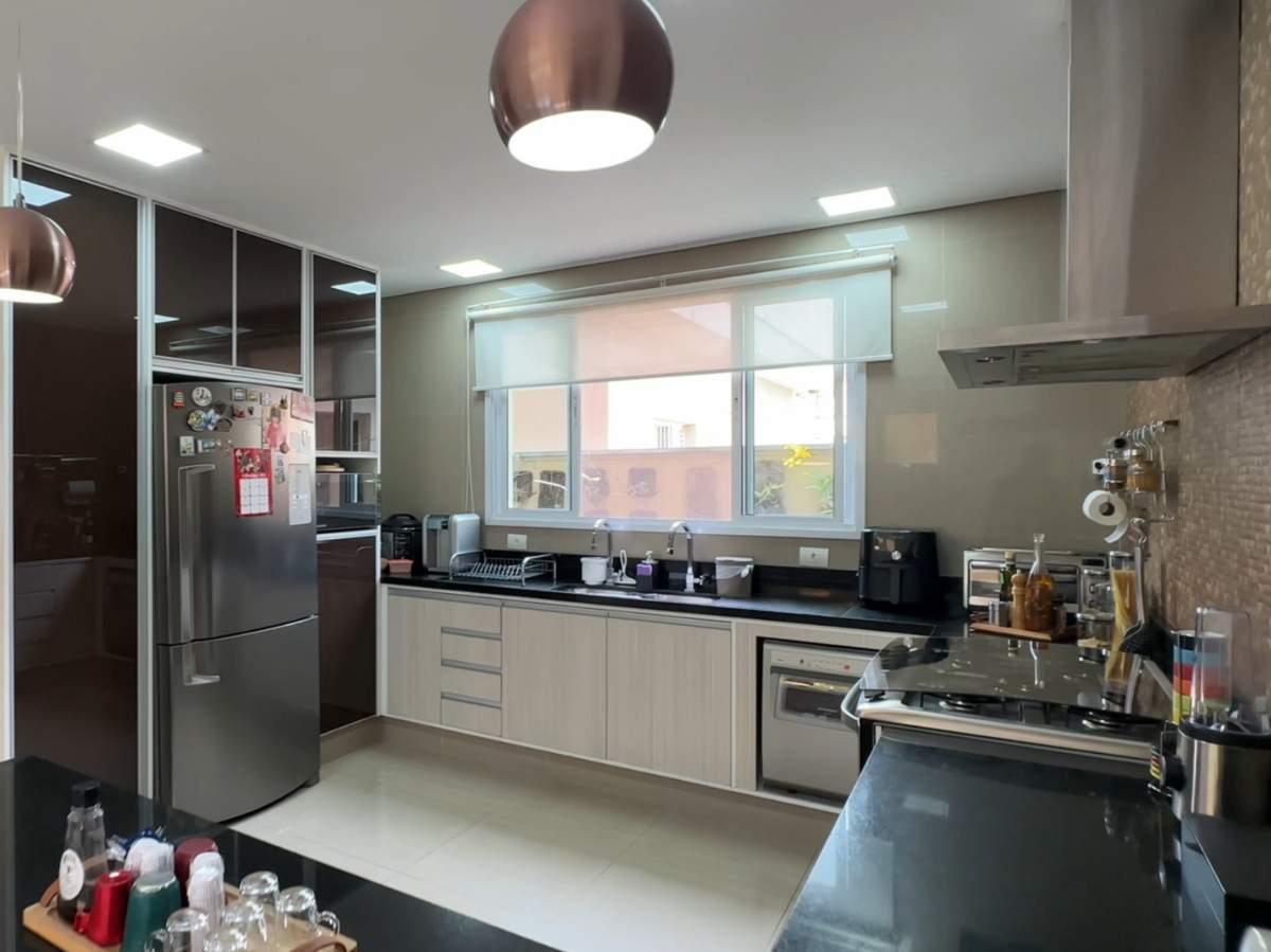 Casa, 3 quartos, 248 m² - Foto 7