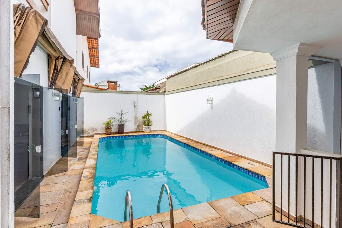 Casa, 4 quartos, 346 m² - Foto 1