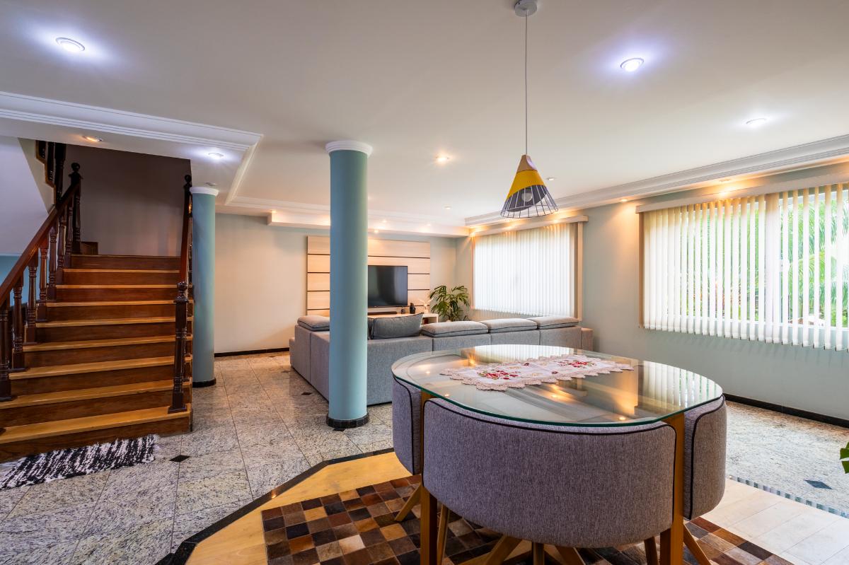 Casa, 4 quartos, 250 m² - Foto 8
