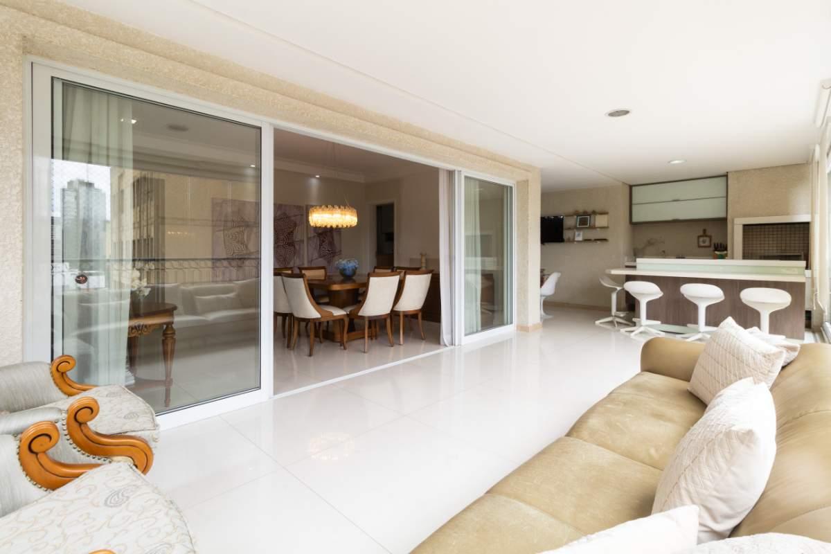 Apartamento, 3 quartos, 190 m² - Foto 1