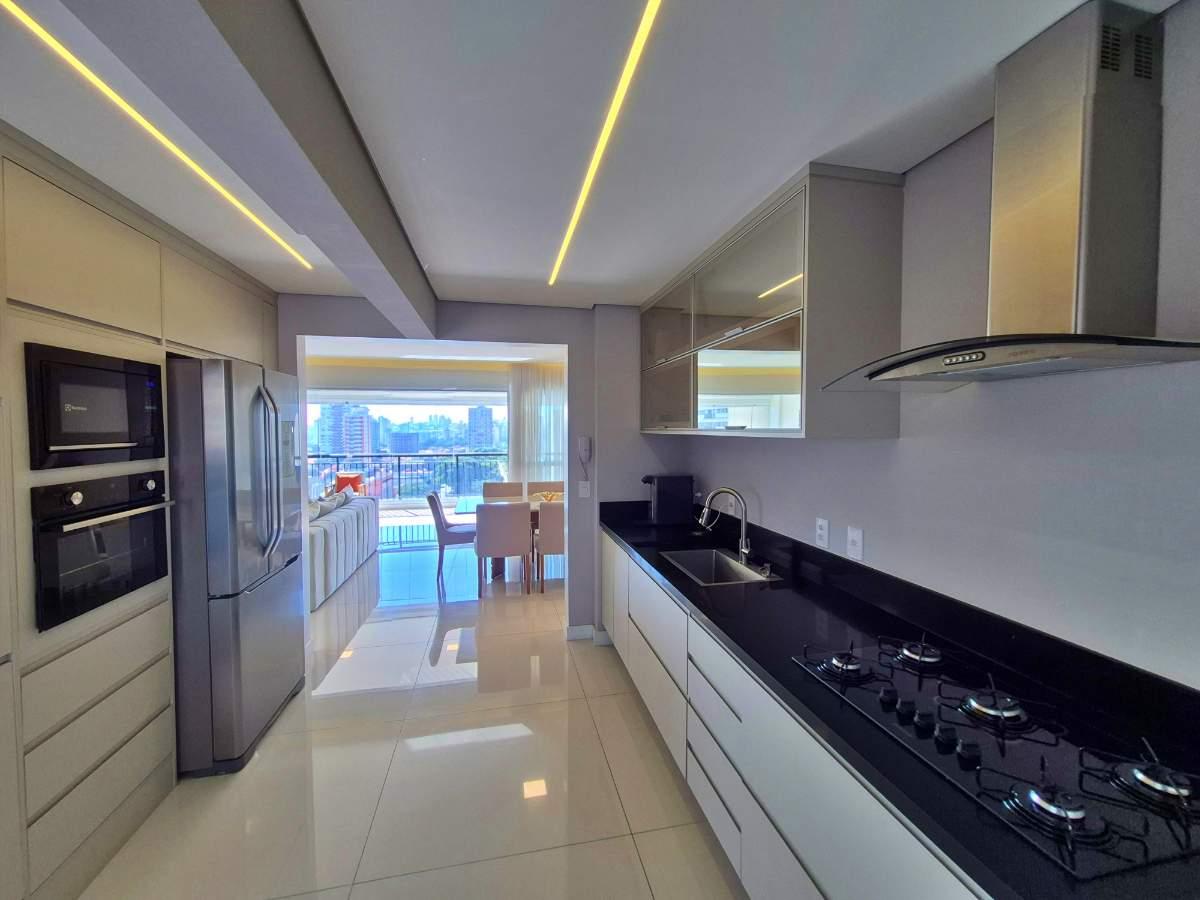 Apartamento, 3 quartos, 135 m² - Foto 18