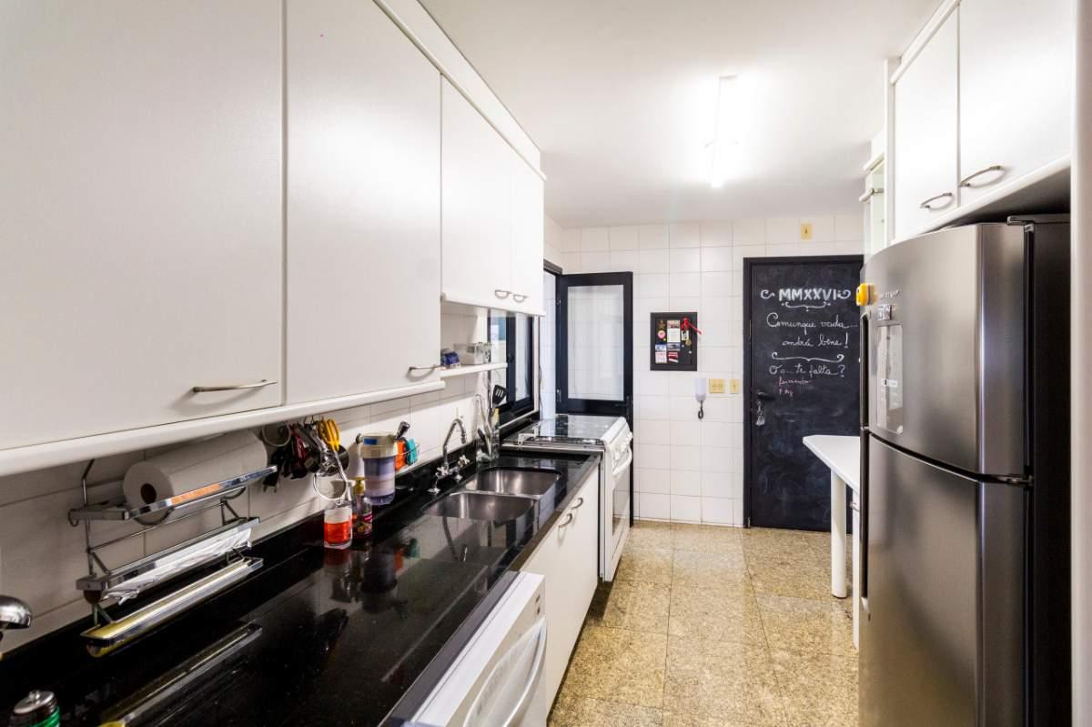 Apartamento, 4 quartos, 260 m² - Foto 13