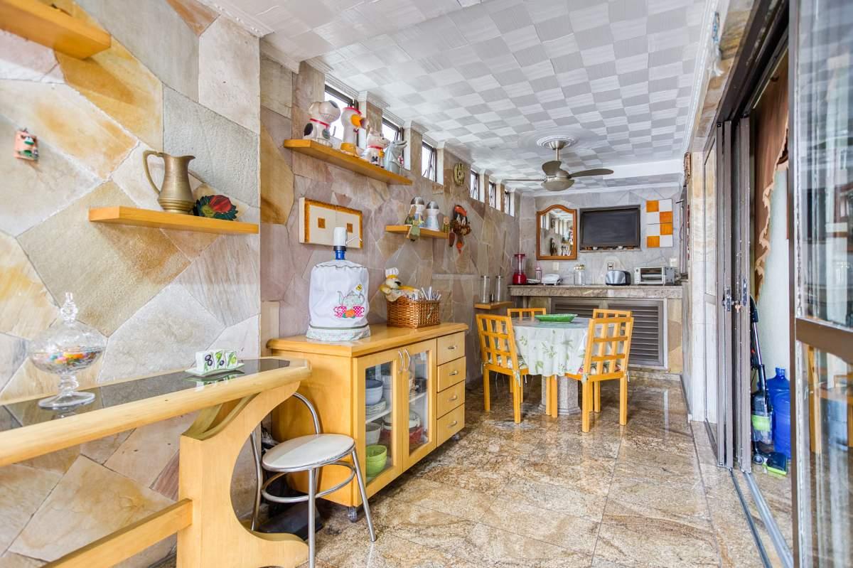 Casa, 4 quartos, 268 m² - Foto 11