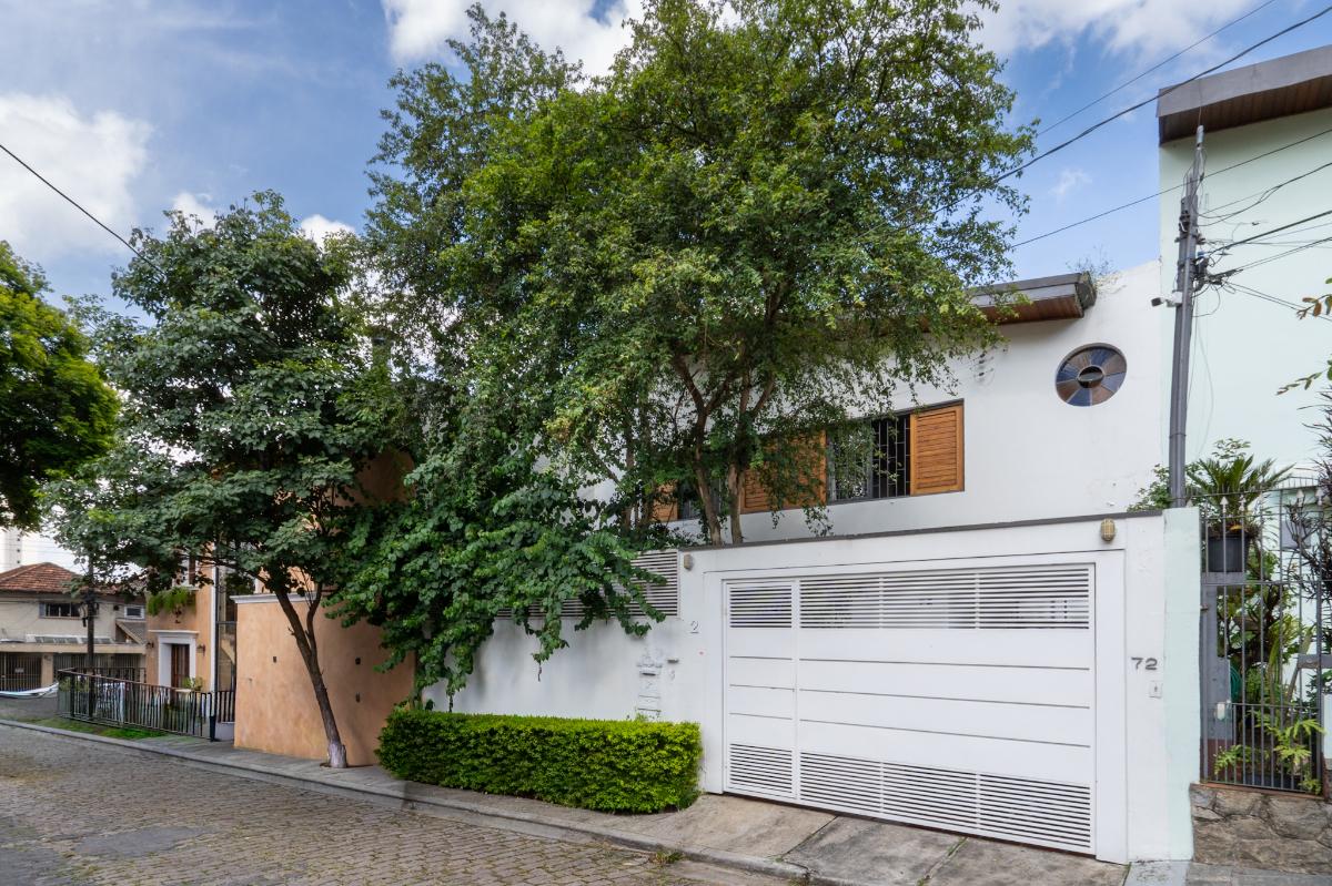 Casa, 4 quartos, 207 m² - Foto 1