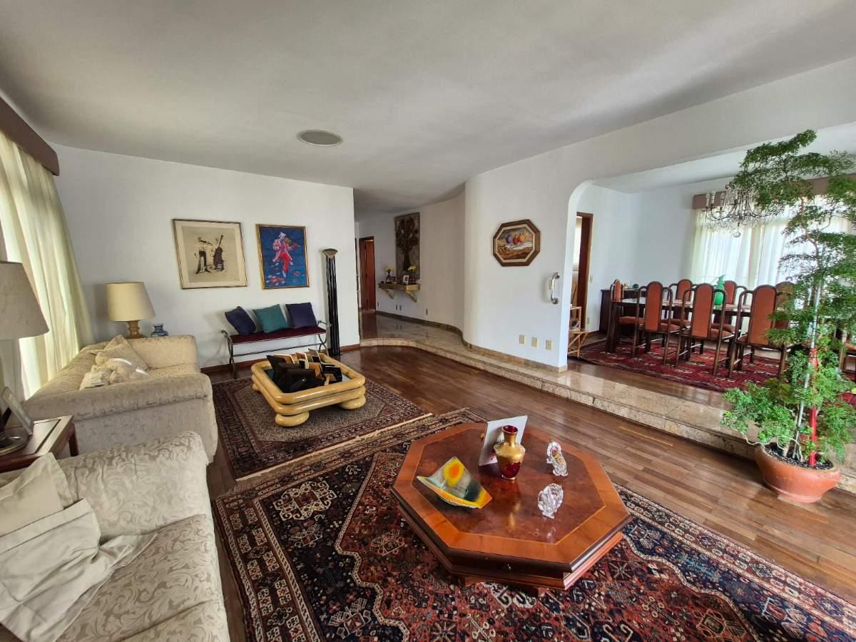 Apartamento, 4 quartos, 202 m² - Foto 1
