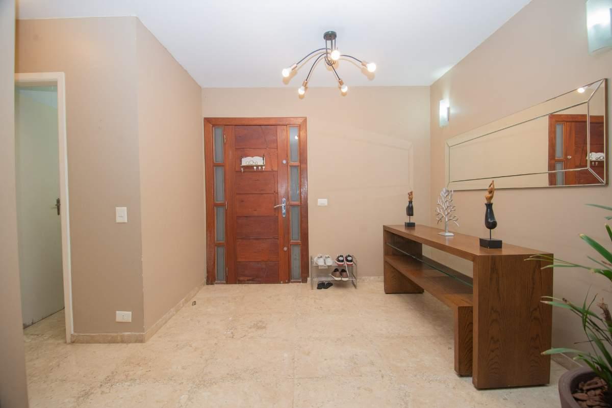 Casa, 4 quartos, 300 m² - Foto 1
