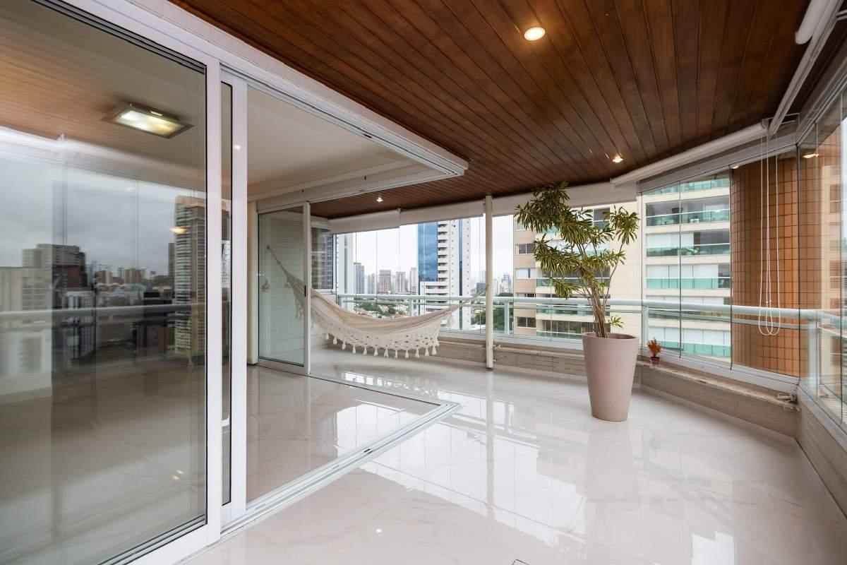 Apartamento, 4 quartos, 205 m² - Foto 1